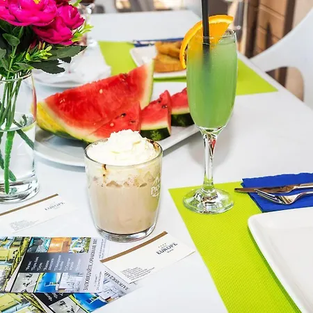 ゲストハウス Complex Europe