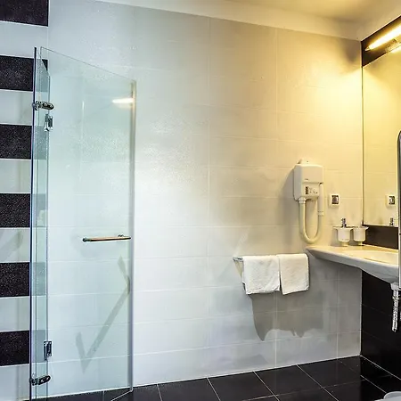 بيت ضيافة Complex Europe 3*