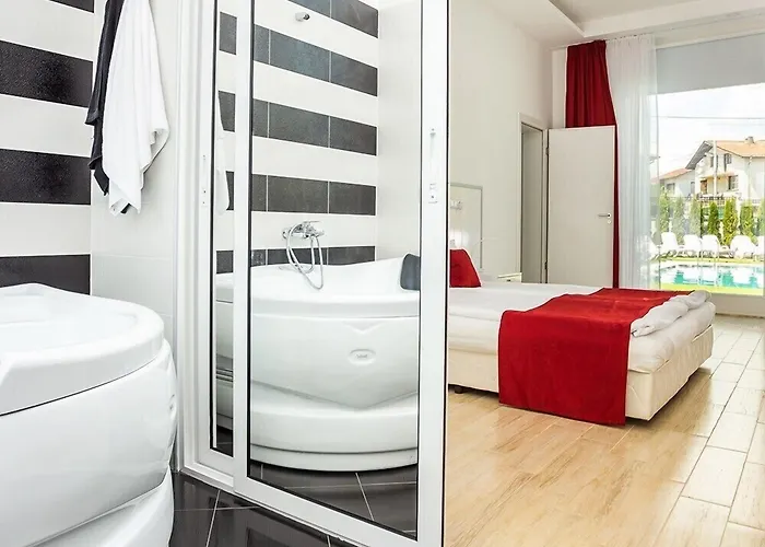 Konukevi Complex Europe 3*