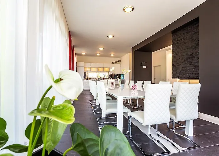 Complex Europe 3* Dolna Banya