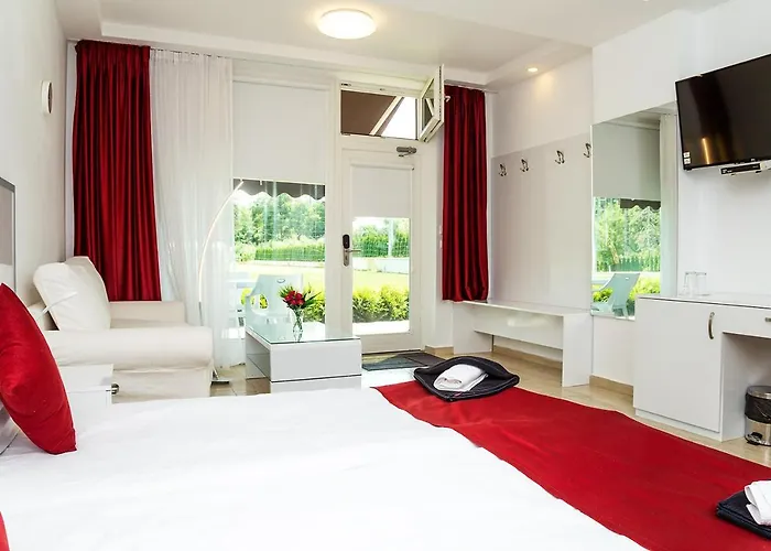 Konukevi Complex Europe Dolna Banya