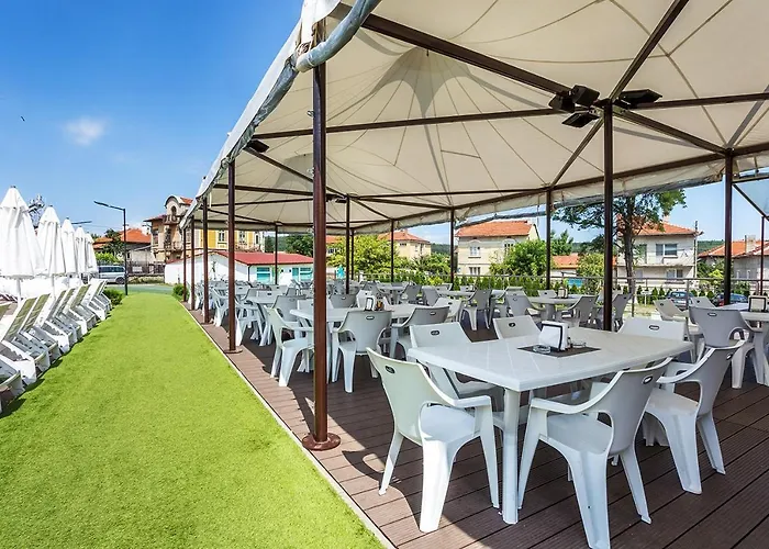 Konukevi Complex Europe Dolna Banya